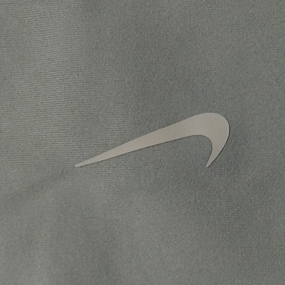 NWT Nike Yoga Dri-Fit Infinalon Top Unfinished Edges Sz.M - Picture 7 of 15